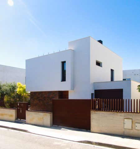 Entropia Arquitectura · Habitatge unifamiliar a Cambrils